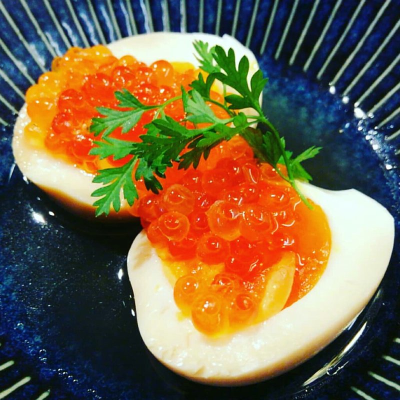 味玉いくら(KOBE YAKITORI STAND 野乃鳥)