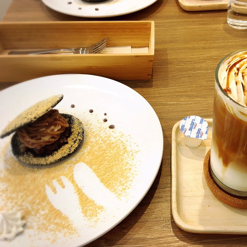 きなこクリームどら焼き(inuyama 975 cafe)