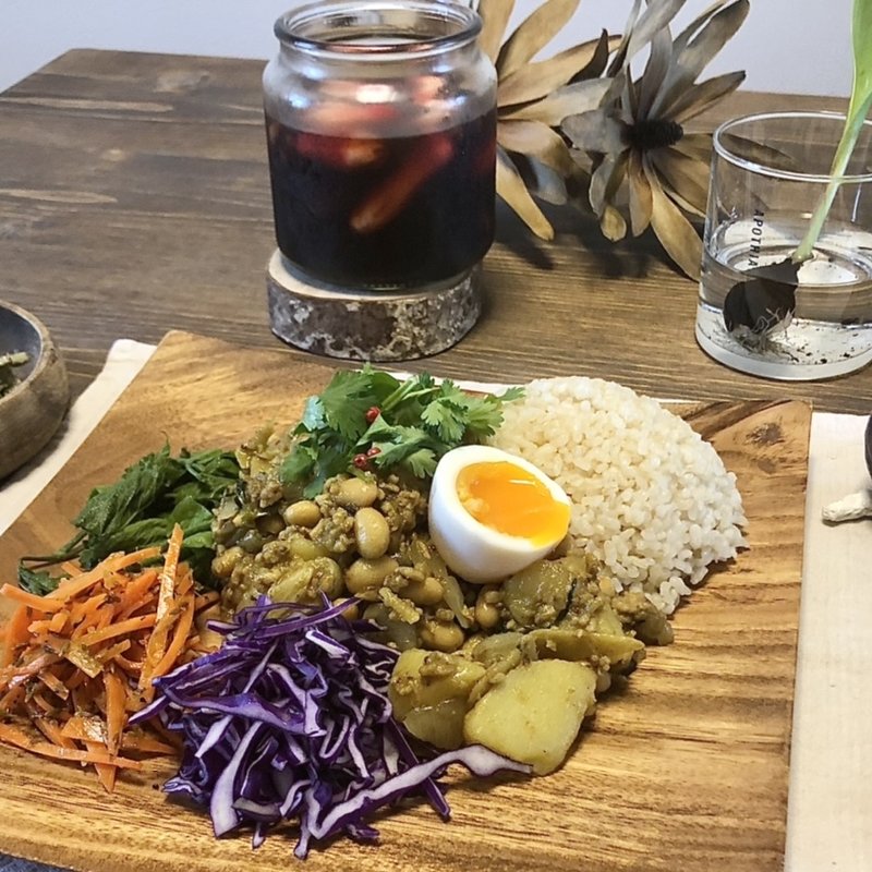 新じゃがと豆のエスニックカレー(machicurry)