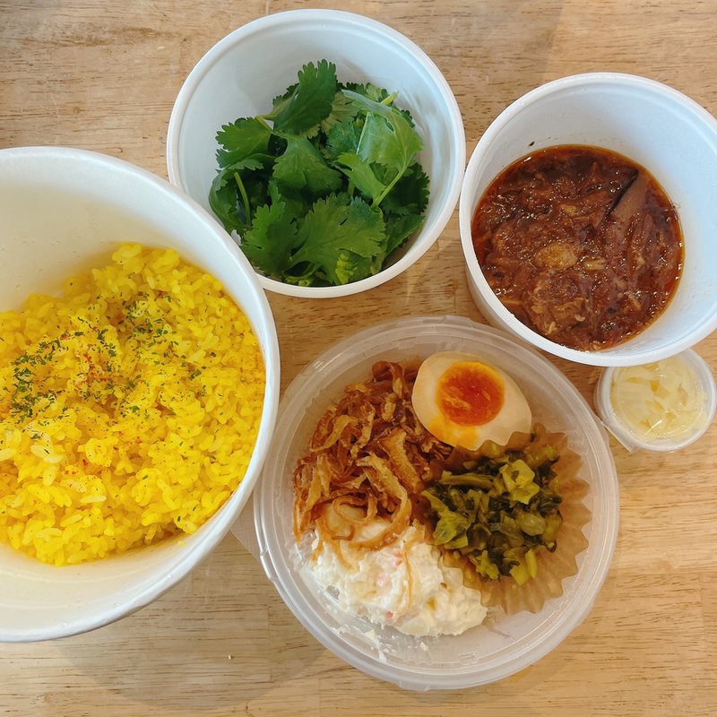 パクチー魯肉飯(魯肉飯は飲み物。御徒町店)