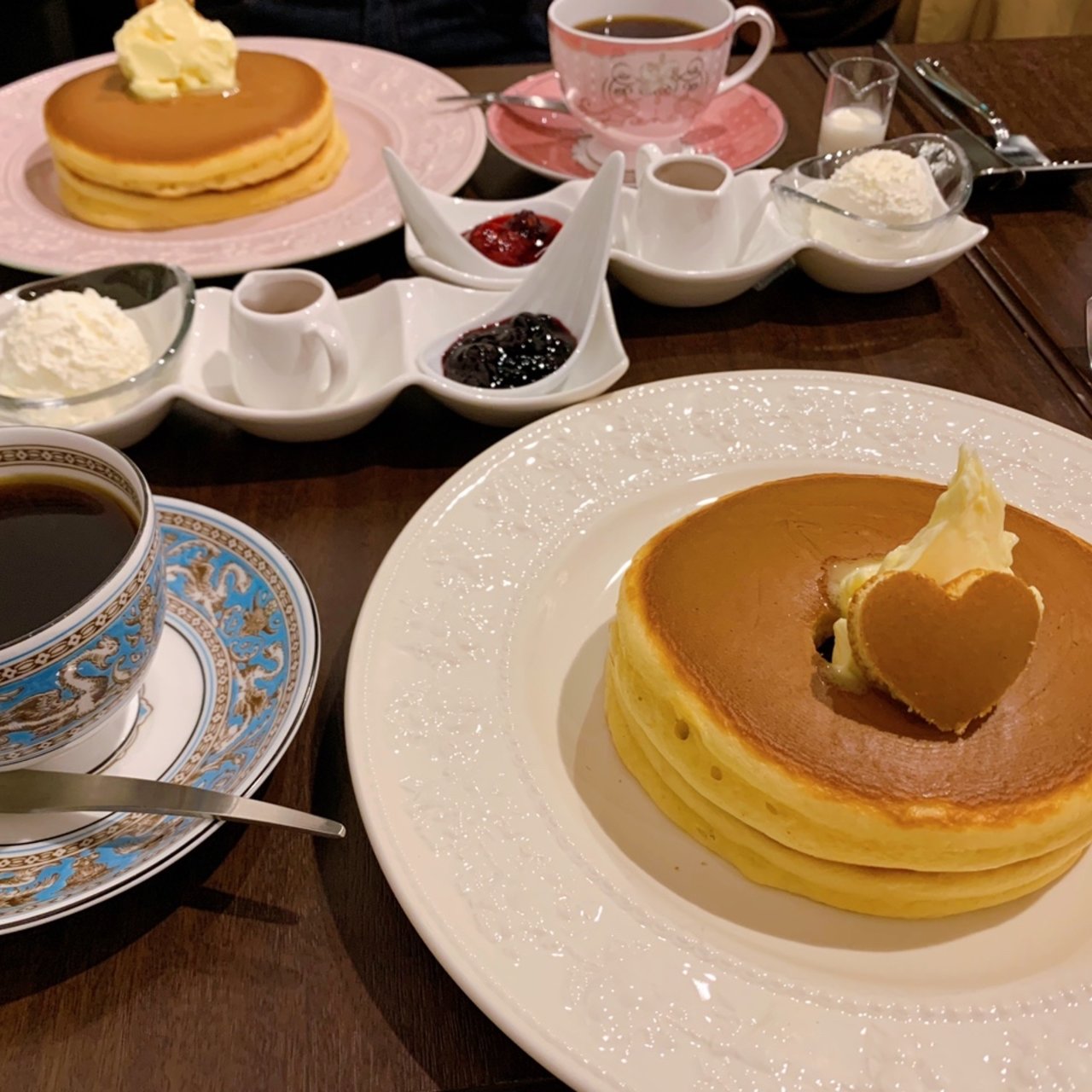 クラシックホットケーキ 黒カフェ の口コミ一覧 おいしい一皿が集まるグルメコミュニティサービス Sarah