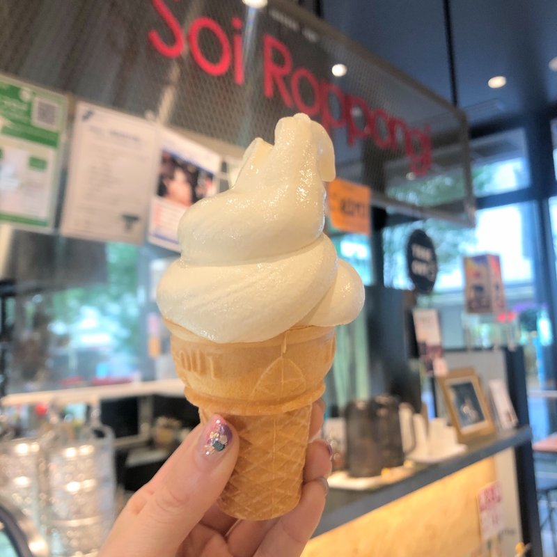 濃厚ミルクソフトクリーム(Soi Roppong ソイ六本木　武蔵小杉)