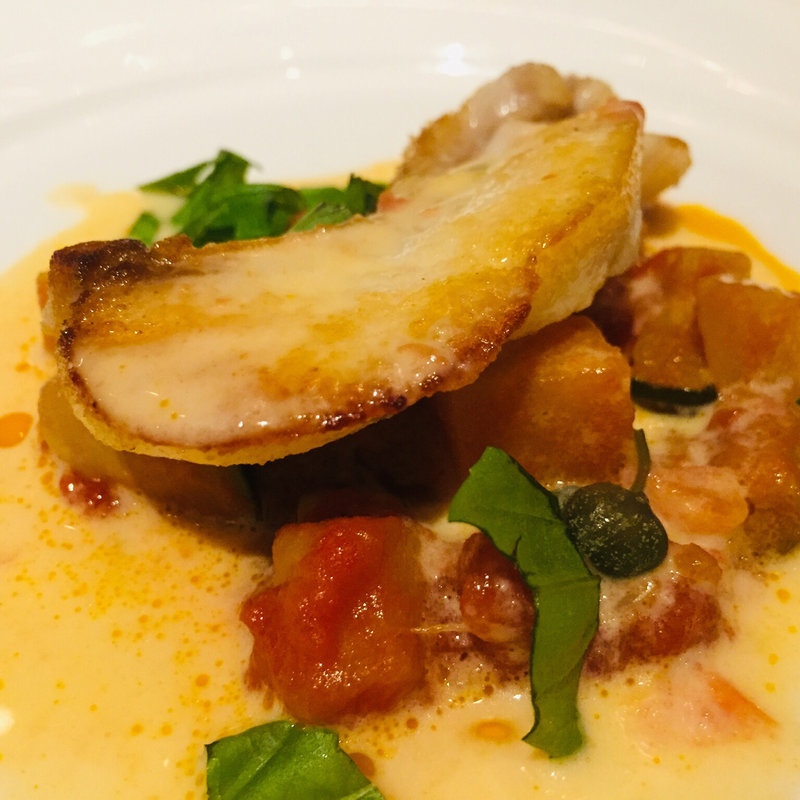 天然ヒラメのポワレ ブールブランソース(フランス厨房 旬彩 中央駅店 )