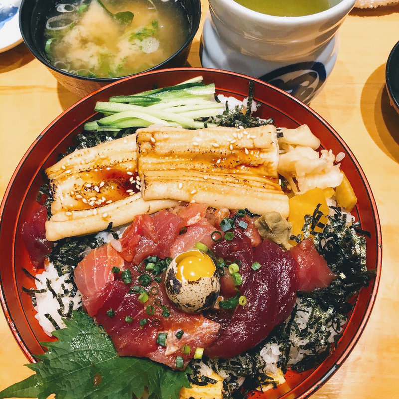 づけ穴チラシ(銀座まる伊寿司)