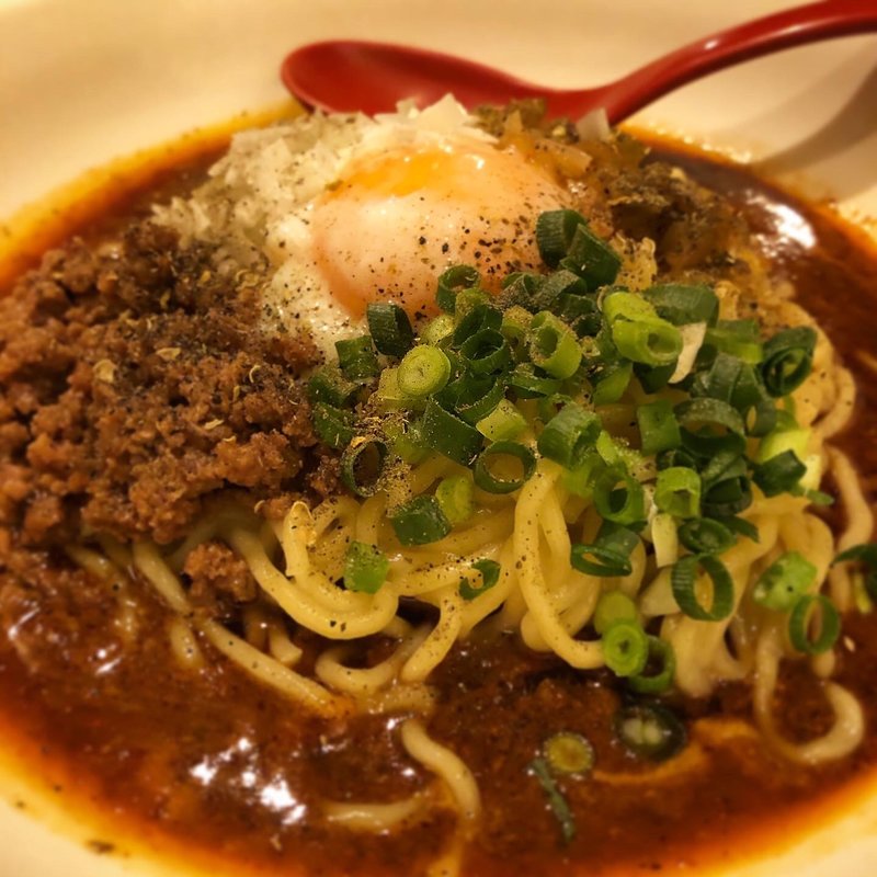 担々麺(ピース餃子)