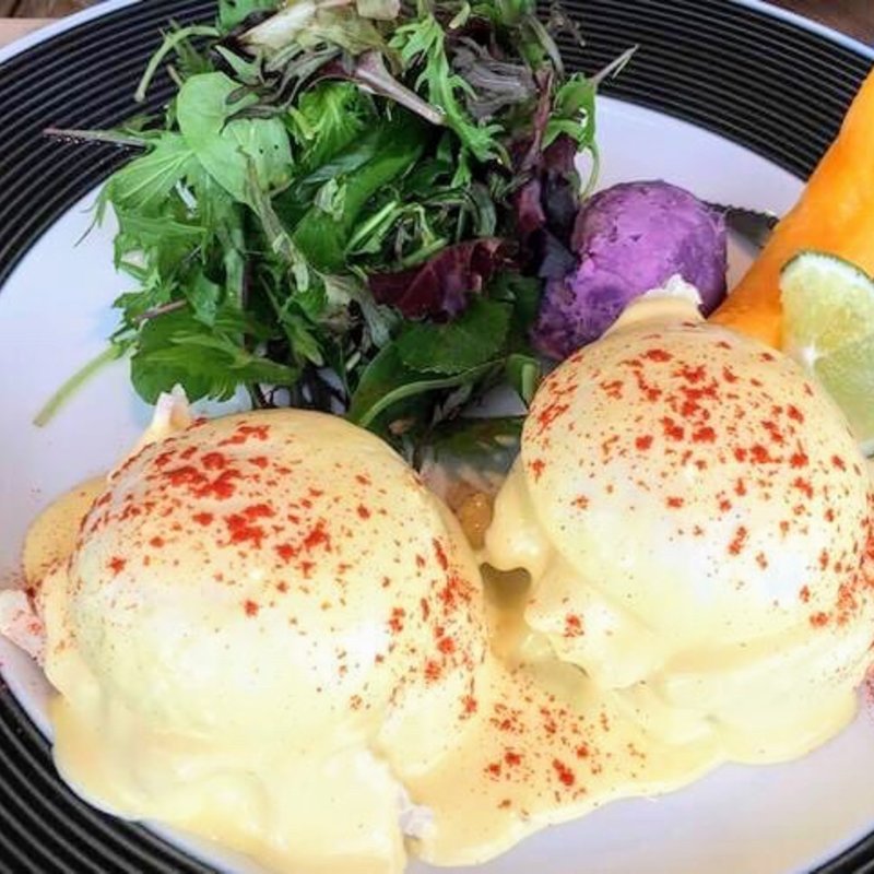 エッグベネディクト(Kailua Weekend)