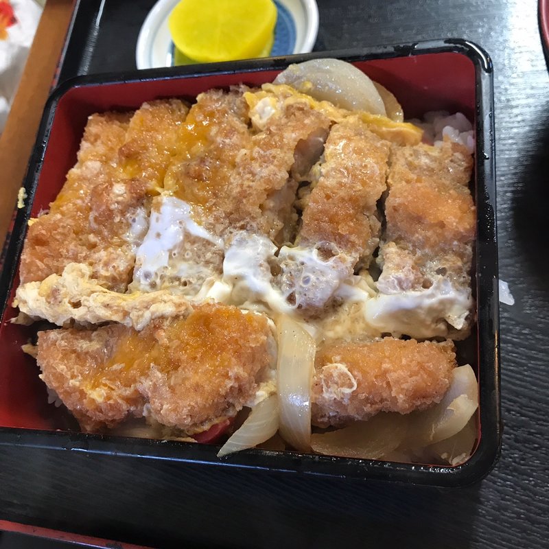 かつ丼(手打ちそば処 叶庵)