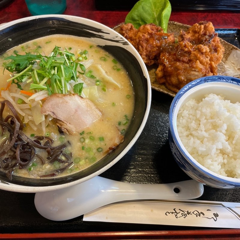 西京味噌らぁめん唐揚げセット(らあめん　みそ神 )