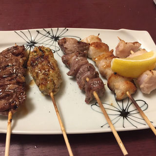 焼き鳥(やすはな)
