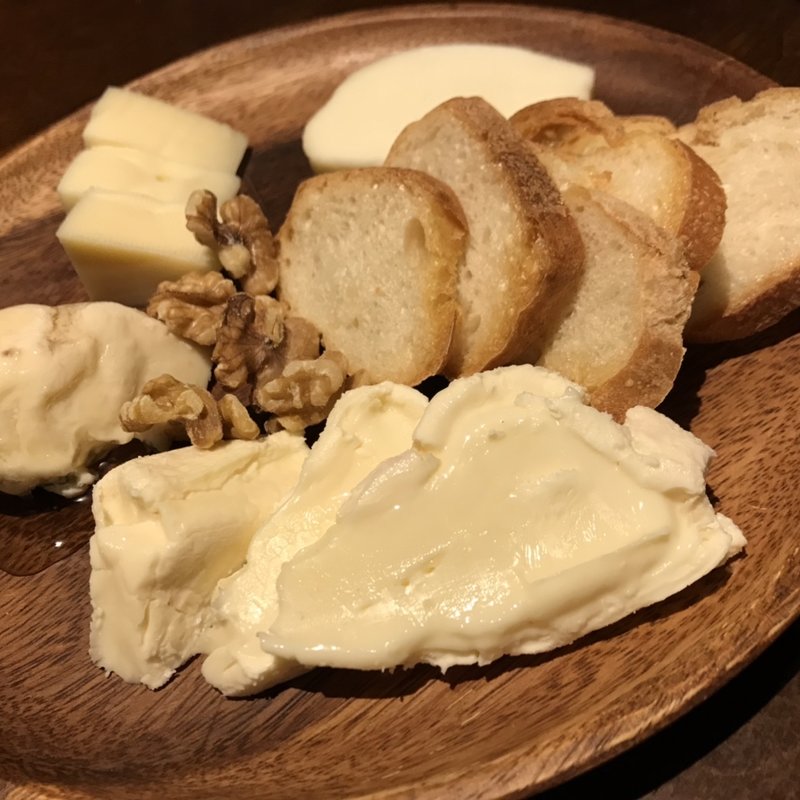 チーズの盛り合わせ(LEGAME)
