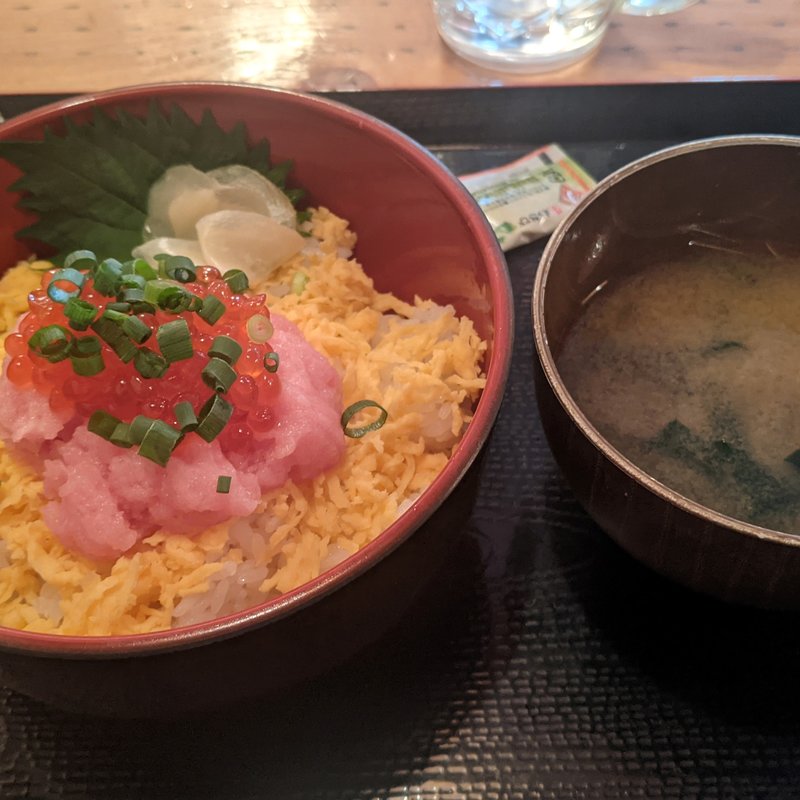 いくら＆ネギトロ(米と魚 酒造 米家ル 大崎本店)