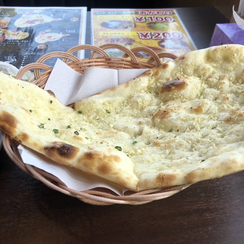 ガーリックナン(BOMBAY小野店)