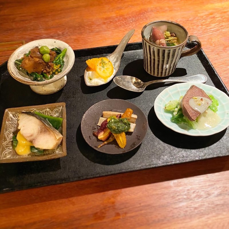 (ぽつらぽつら )