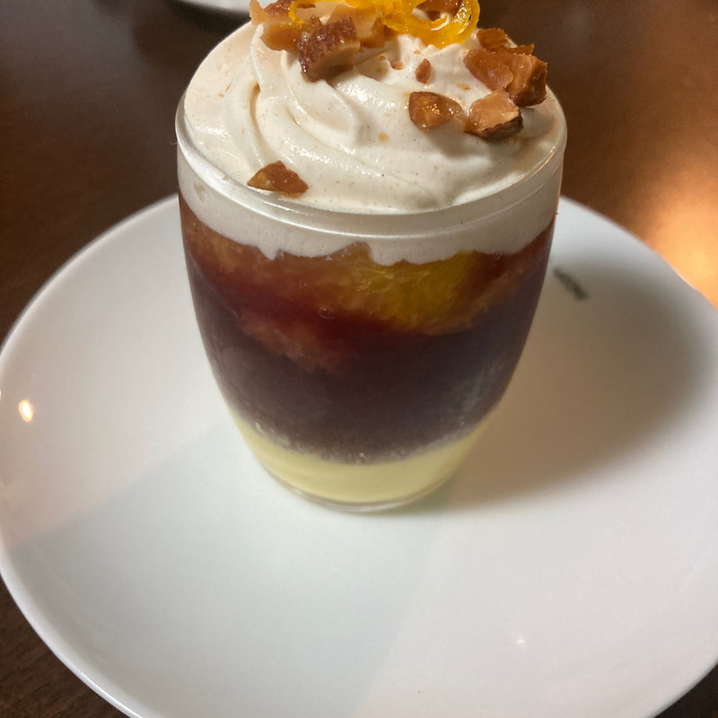 サヴァランヴァンルージュ(パリ・セヴェイユ)