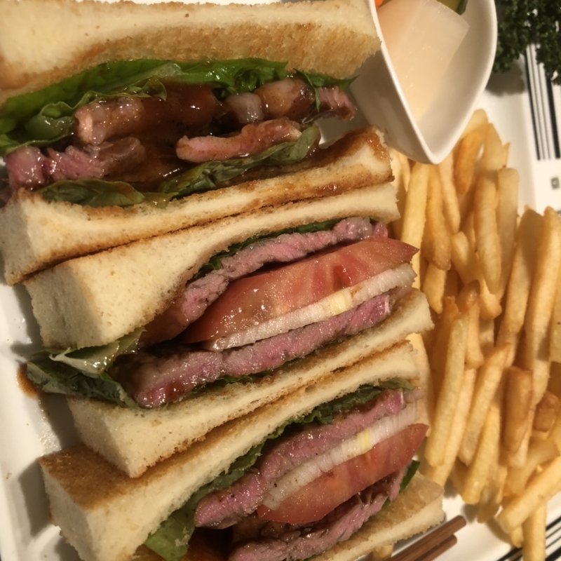 (ニクバル CARNIVOR （カーニヴォー）)