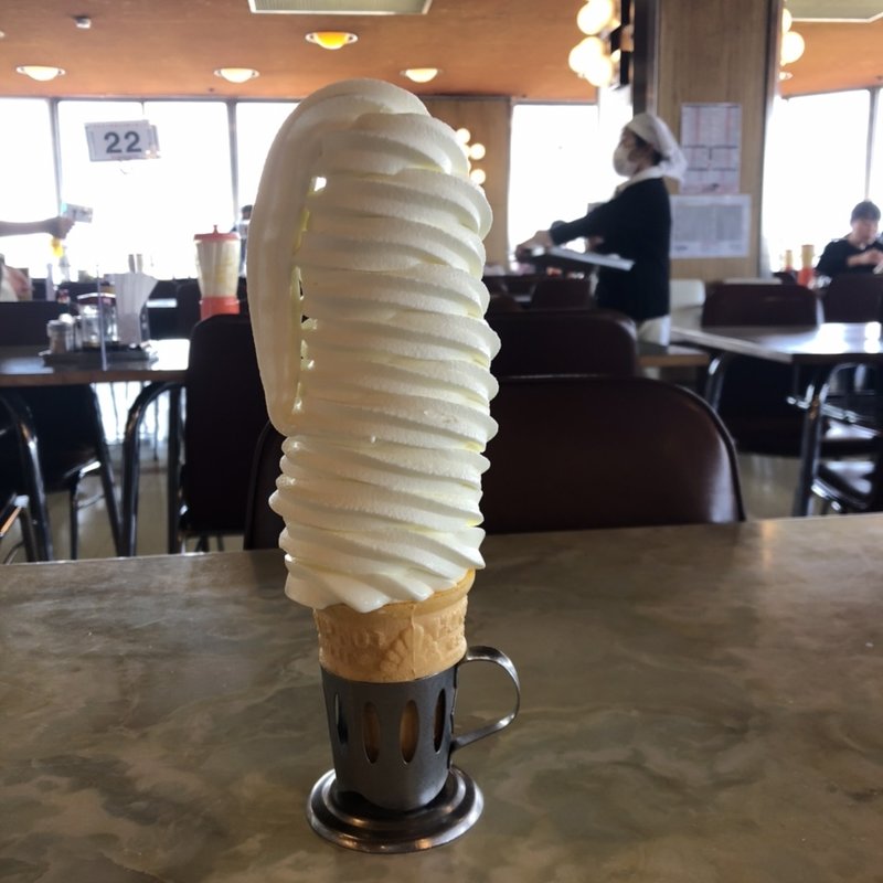 ソフトクリーム(マルカンビル大食堂)