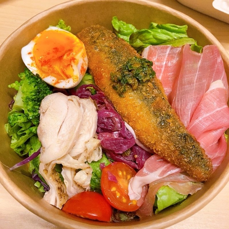 ルーヴェンのごちそうサラダ(ビアルーヴェン)