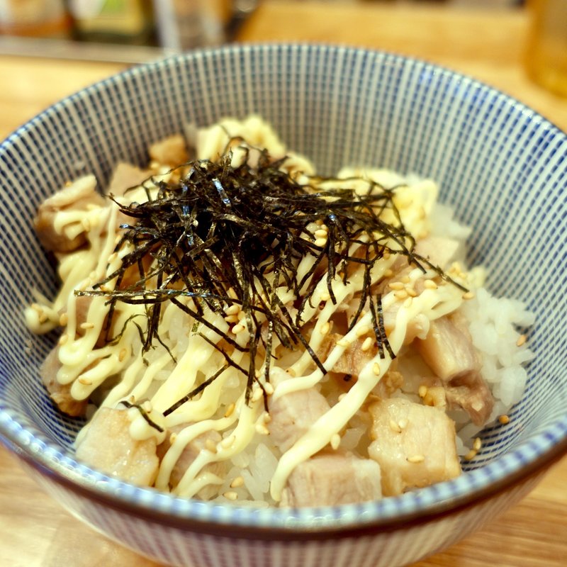 肉マヨ丼(小僧またおまえか。土佐堀店)