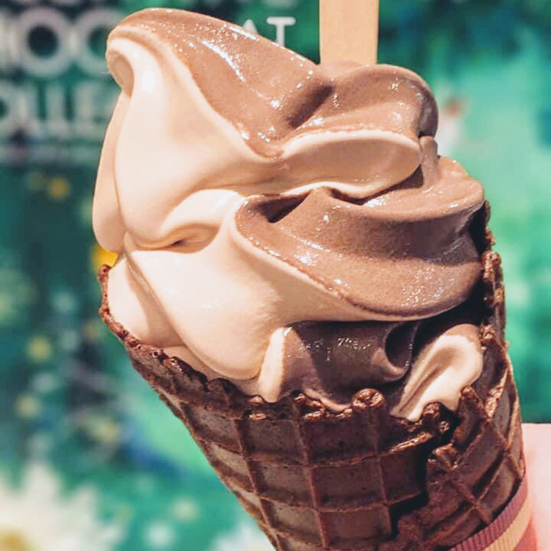 カカオソフトクリーム(マジドゥショコラ （MAGIE DU CHOCOLAT）)