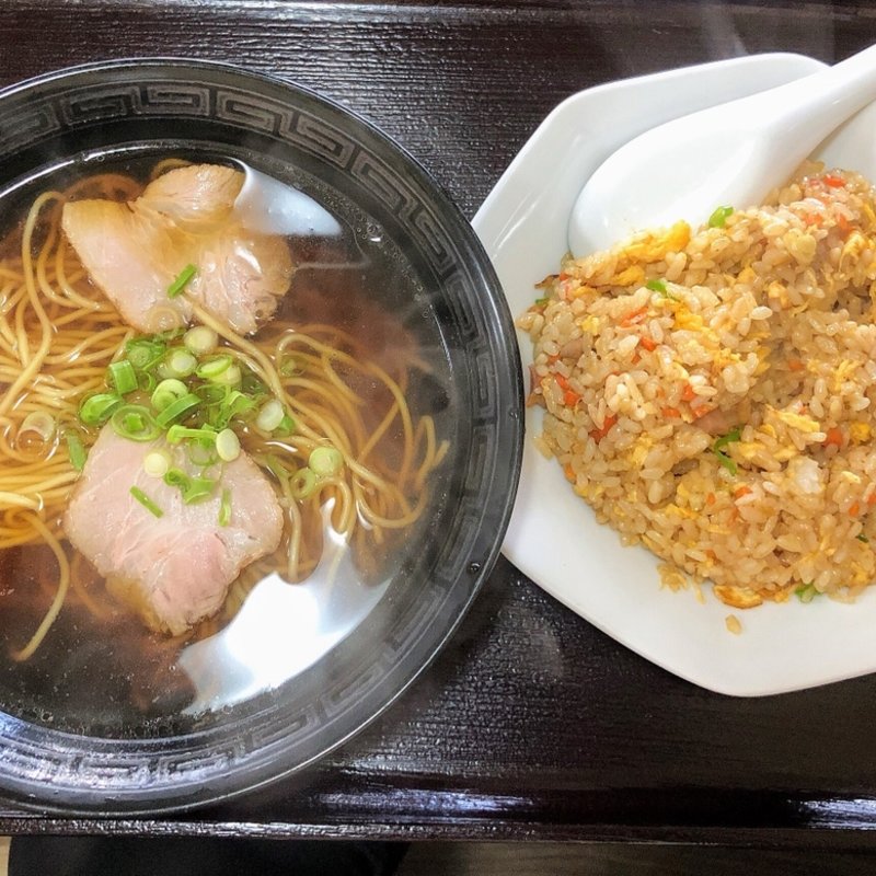 醤油ラーメンセット(中華料理999)