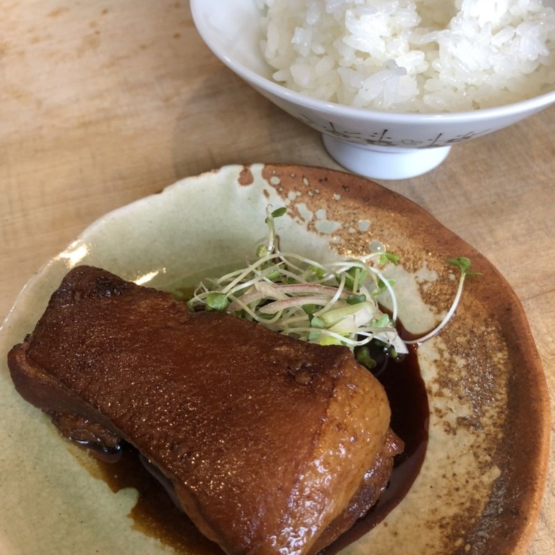 豚角煮セット(梅花亭 )