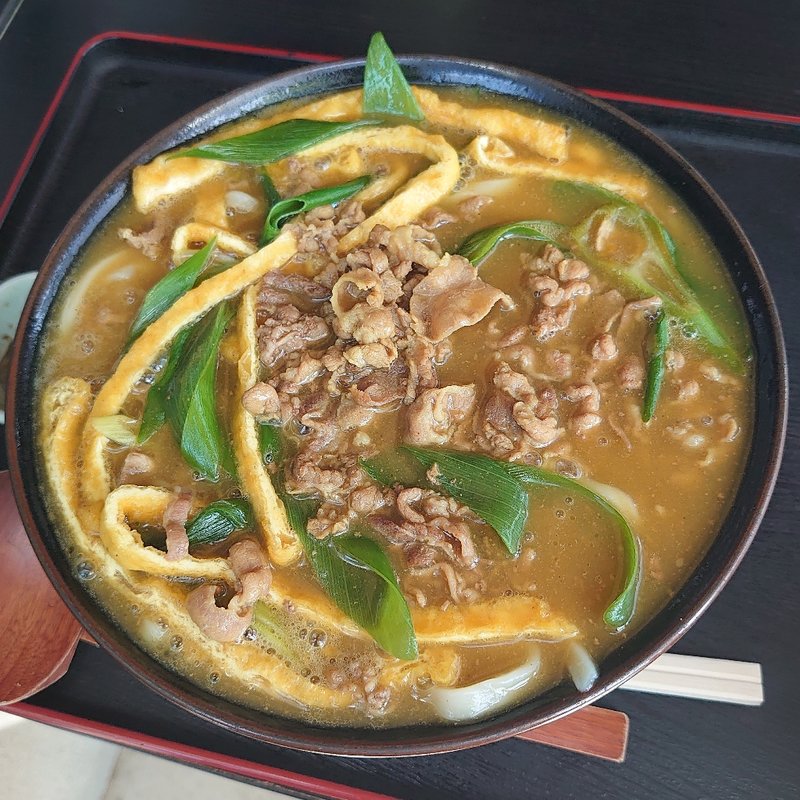 Wカレーうどん 肉きざみあげ入り 横綱級(やまびこ弁天)