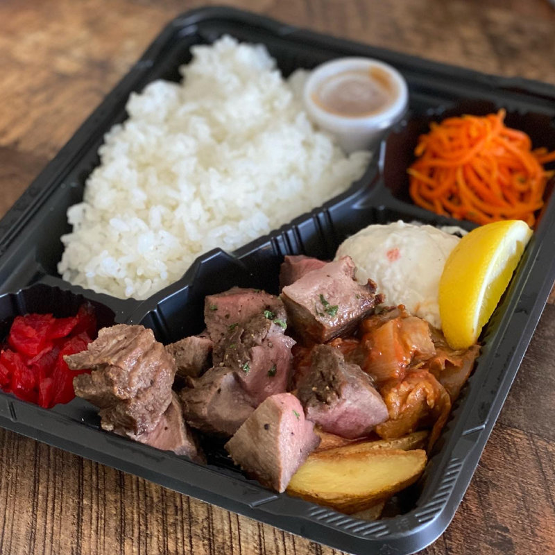 厚切り牛タン弁当(bistro & grill me at park)