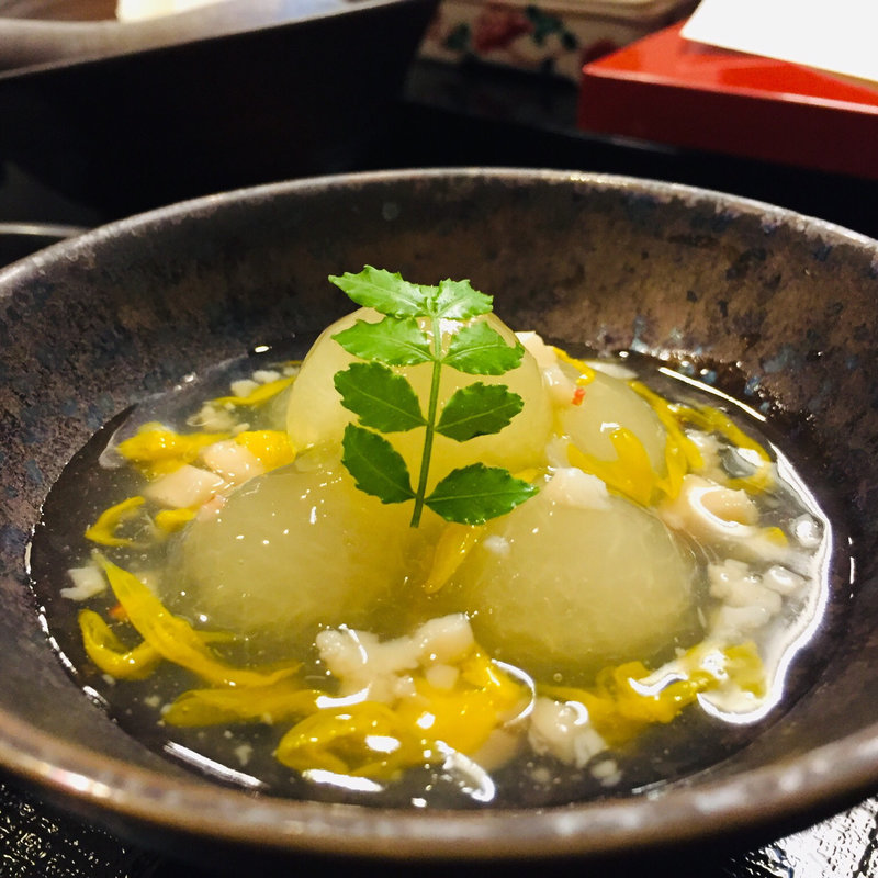 冬瓜と海老と柚子の銀餡仕立て(天麩羅からり)