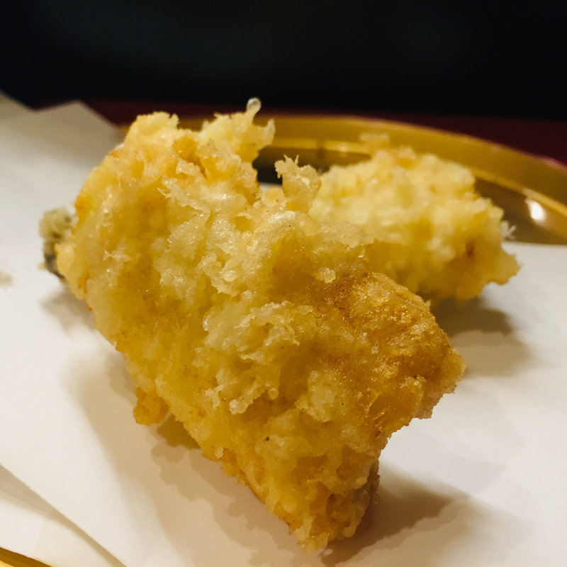 新生姜と煽りイカの天麩羅(天麩羅からり)