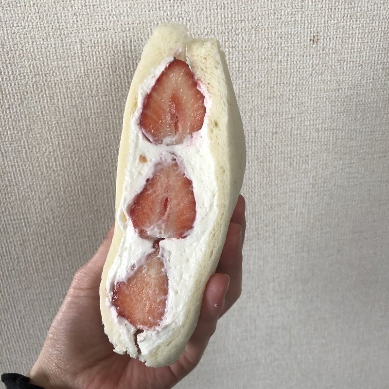 いちごサンド(ピーターパン ペリエ千葉エキナカ店)