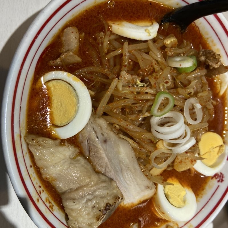 味噌卵麺（チャーシュー2枚）(蒙古タンメン中本 立川店)