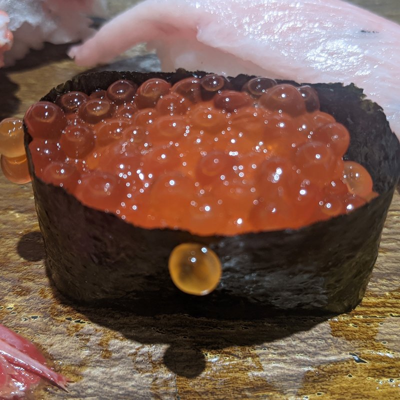 イクラ(築地すし兆 アトレ大船店)