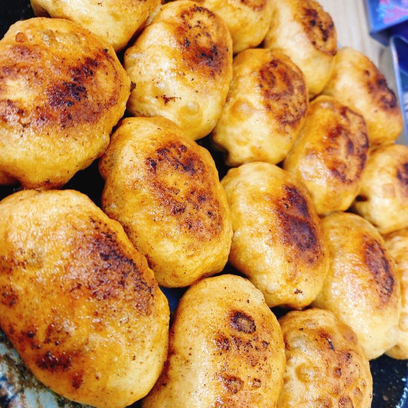 やき餃子(16個)(ホワイト餃子 はながさ 本川越店)