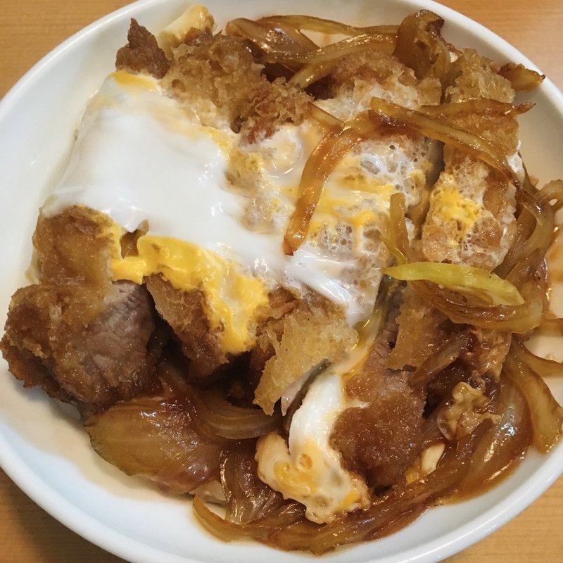 カツ丼(燕楽 （えんらく）)