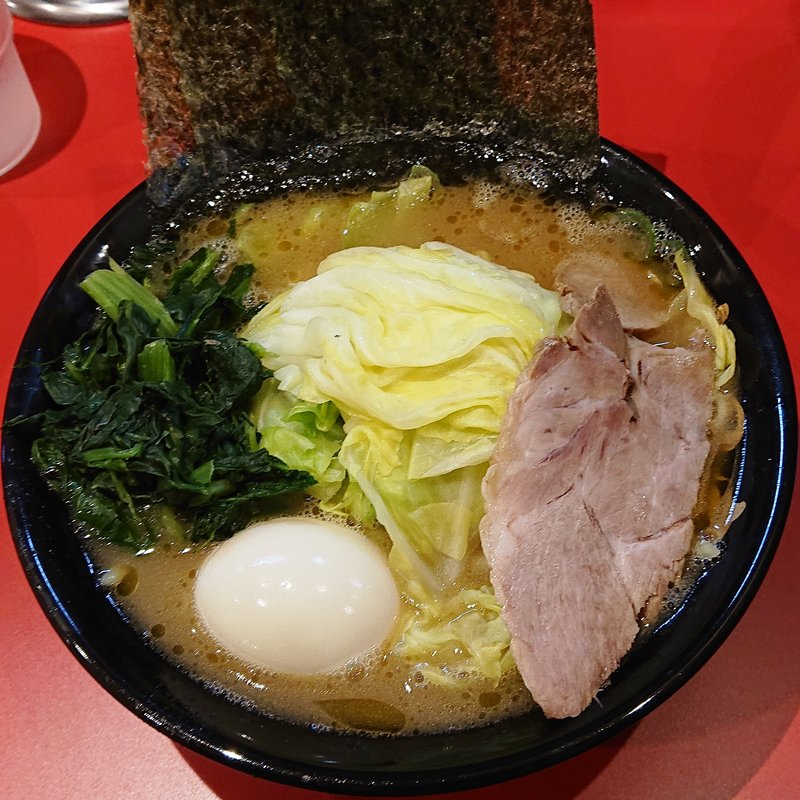 特製らーめん（普通）(横浜家系 志田家 鹿島田店)