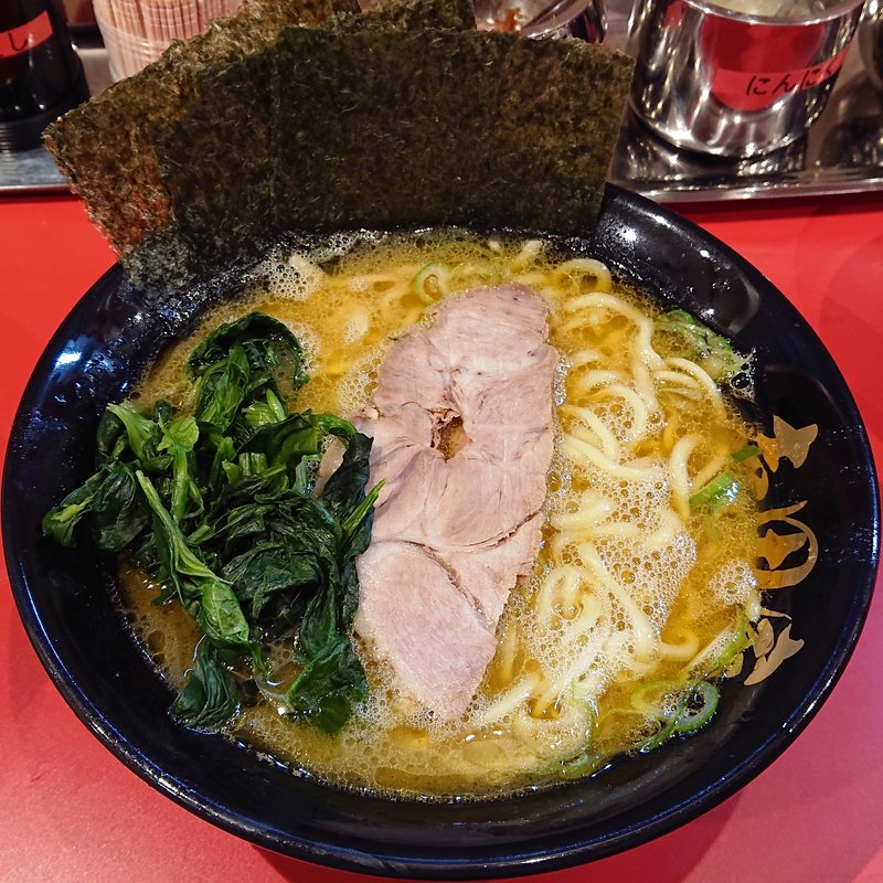 らーめん（普通）(横浜家系 志田家 鹿島田店)