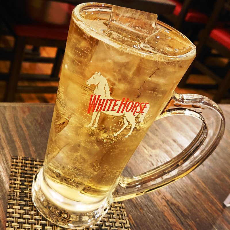 ハイボール(まぐろ料理 まんや)