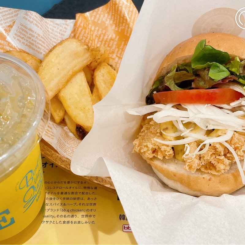 オリーブチキンバーガーセット(bb.qオリーブチキンカフェ　イオンタウン茨木太田店)