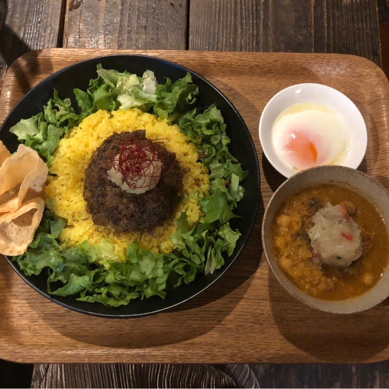 2種盛りカレー(ロクパ rogspa)