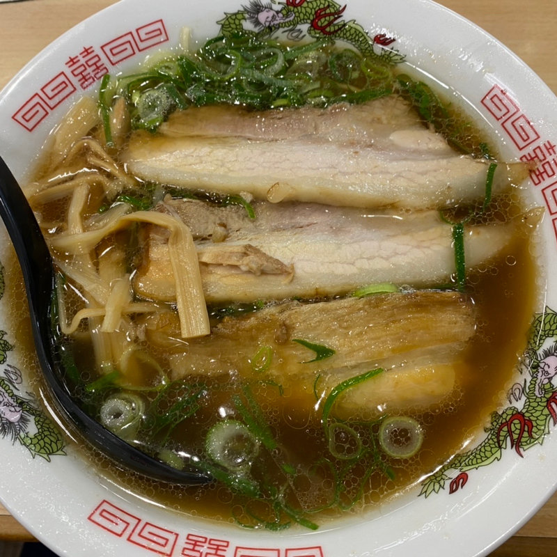 デリシャスラーメン　（並）(新立麺館 （シンリュウメンカン）)