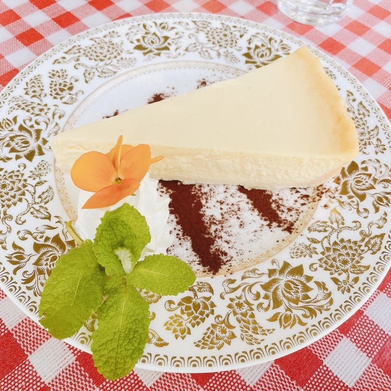 チーズケーキ(ドリプレ・ローズガーデン　カフェ )