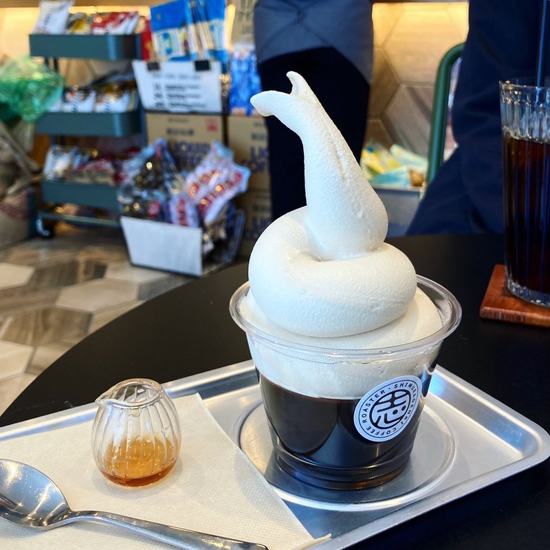 コーヒーゼリーラテソフト(志村電機珈琲焙煎所)