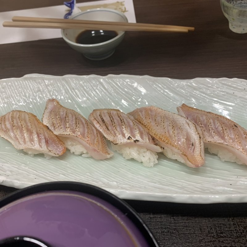 のどくろ握り(旬魚たつみ )