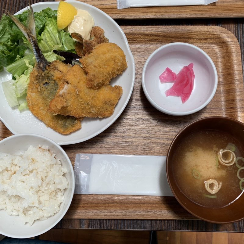 黄金あじフライ定食(やちよ道の駅食堂)