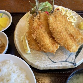 魚フライ定食(磯料理マルゴ )