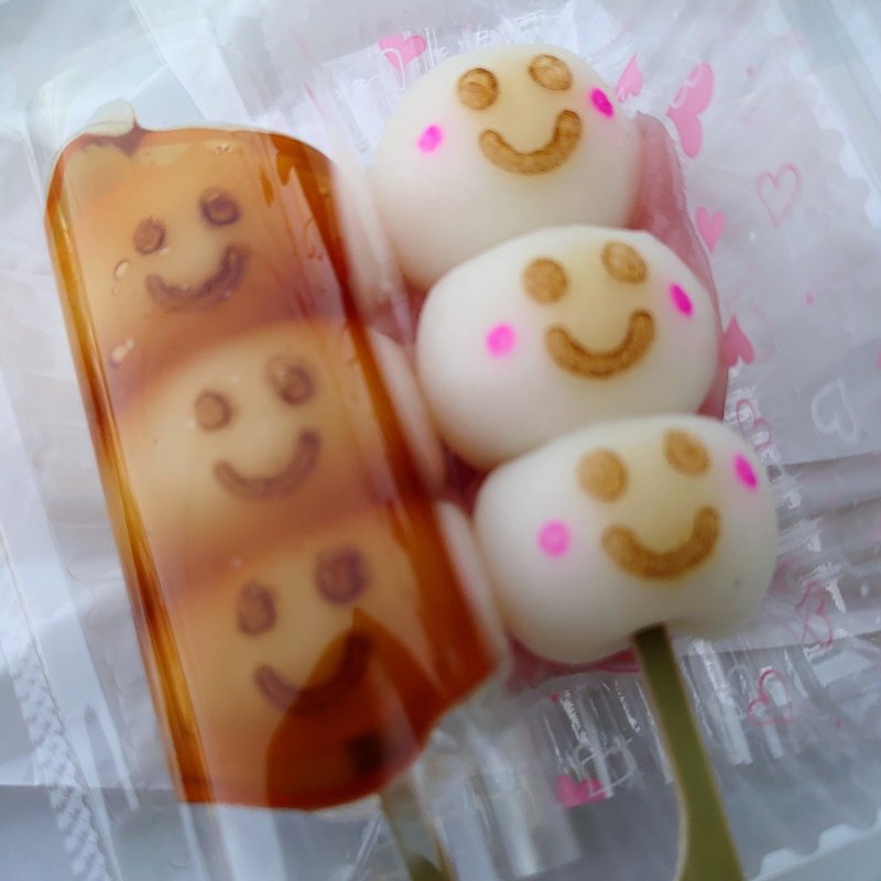 みたらし3兄弟･いちご3姉妹(和菓子処 仁)