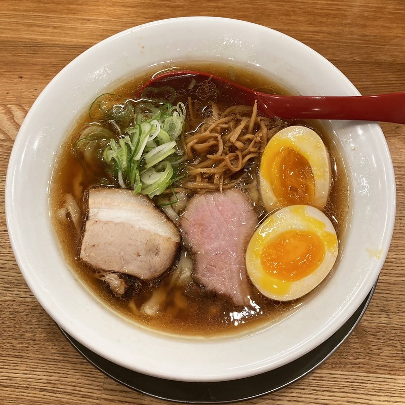 味玉ラーメン(麺や 七彩 八丁堀店)