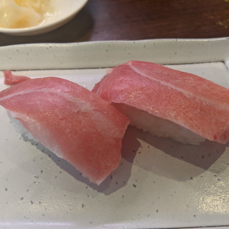 とろ(寿司みなと 旗ヶ崎店 )