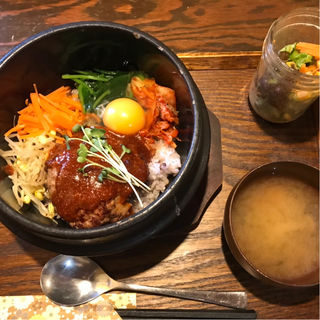 ビビンバーグランチ(芯菜箸 )
