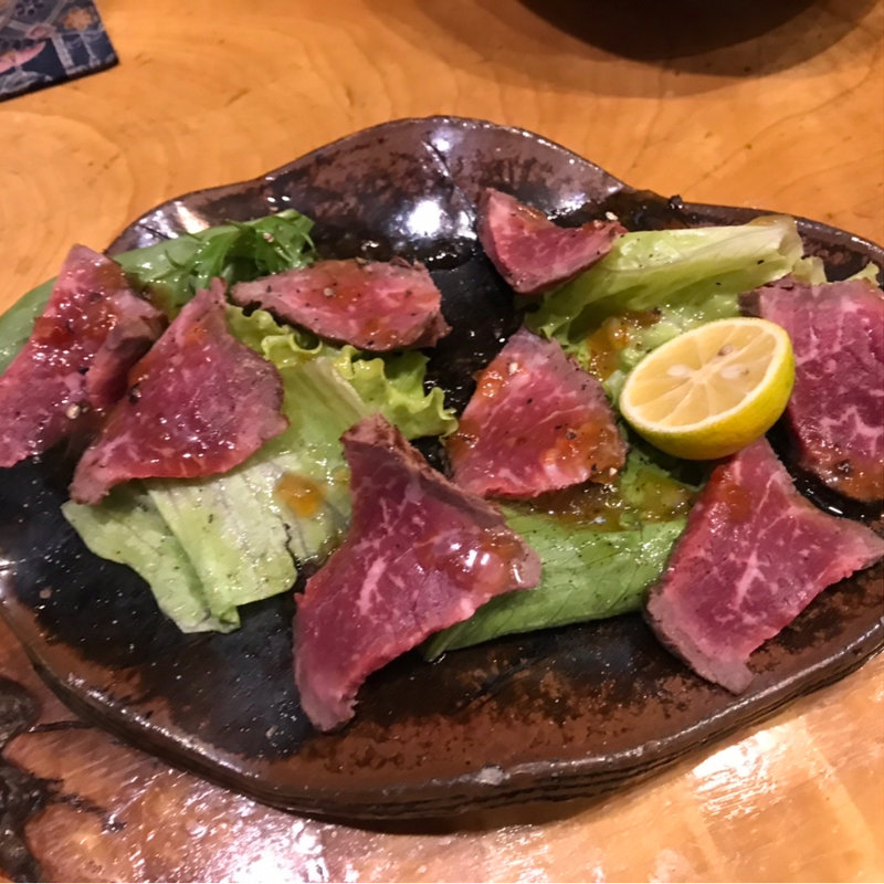 牛タタキ(たるっぺ )